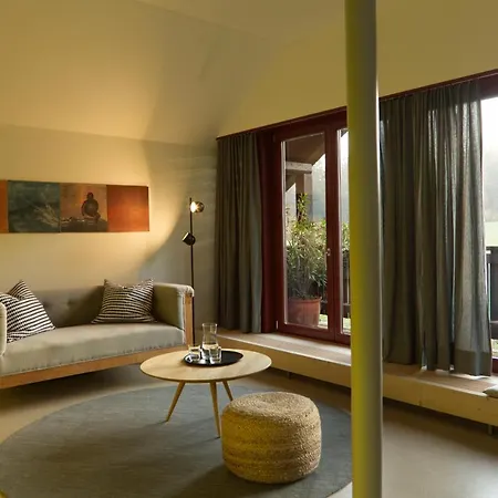 Hausteil In Einer Waldlichtung Im Stadtwald Apartment Zurich