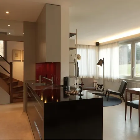 Hausteil In Einer Waldlichtung Im Stadtwald Apartment Zurich